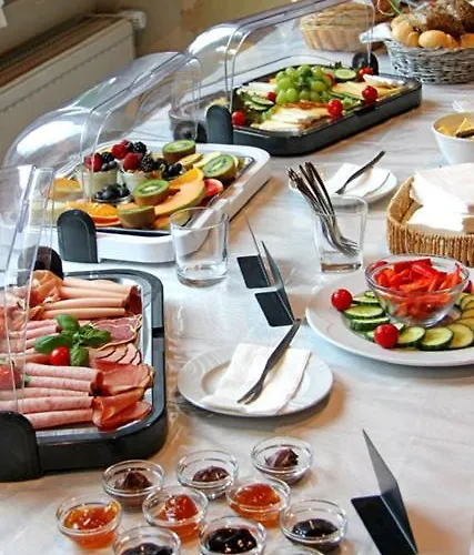 Ξενοδοχείο Gaestehaus Lorz
